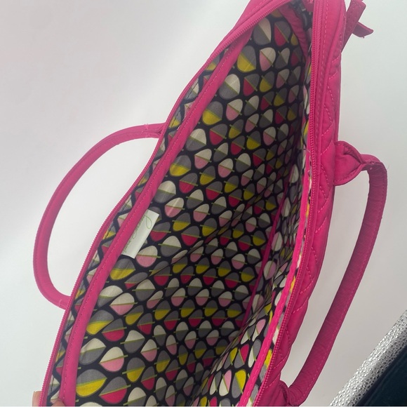 Vera Bradley | Pink Laptop Bag | Over the Shoulder or Handheld | Chain Accents | - Picture 7 of 10